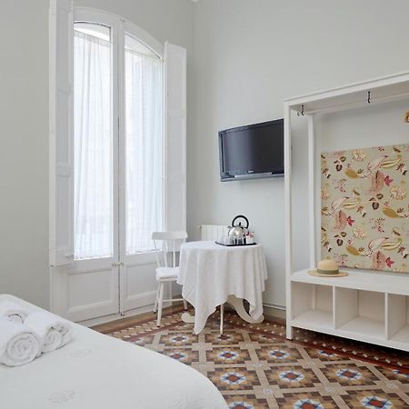 Hostal Poblenou Барселона Екстериор снимка